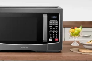 Toshiba EM131A5C-BS Countertop Microwave Oven